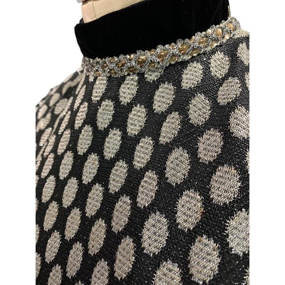 Small Vintage 1970s Black Velvet Metallic Dot Gown Long Fitted Bodice - Picture 4 of 9